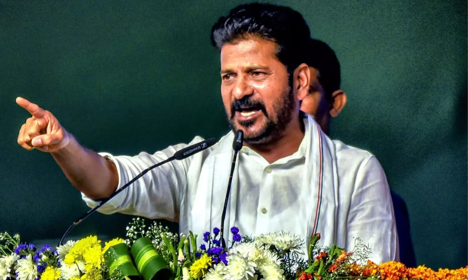 Revanth appeals to PM to clear all pending TG projects