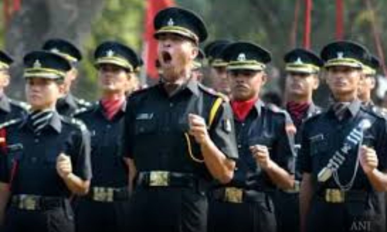 Female officers fear stgnation after Hegseth cuts women from