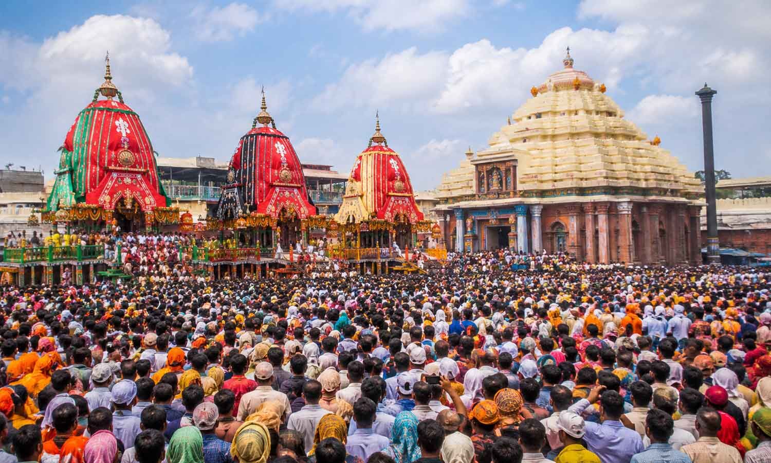 Jagannath Rath Yatra: Lakhs Gather at Gundicha Temple for Darshan