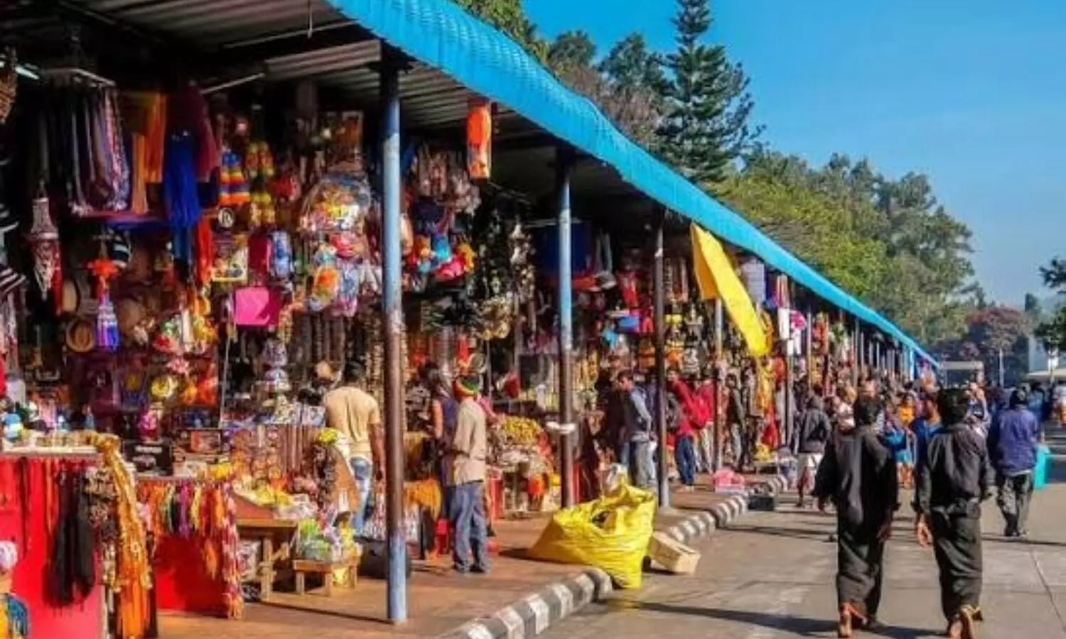 AP rolls out street vending plans across 67 ULBs