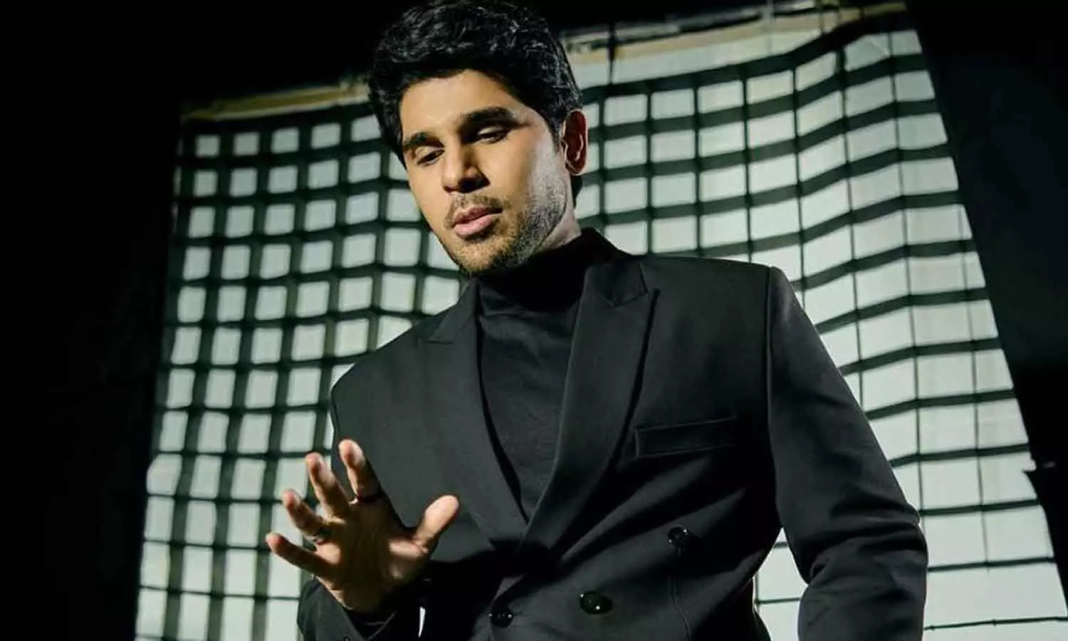 Allu Sirish complains to police on temple noise
