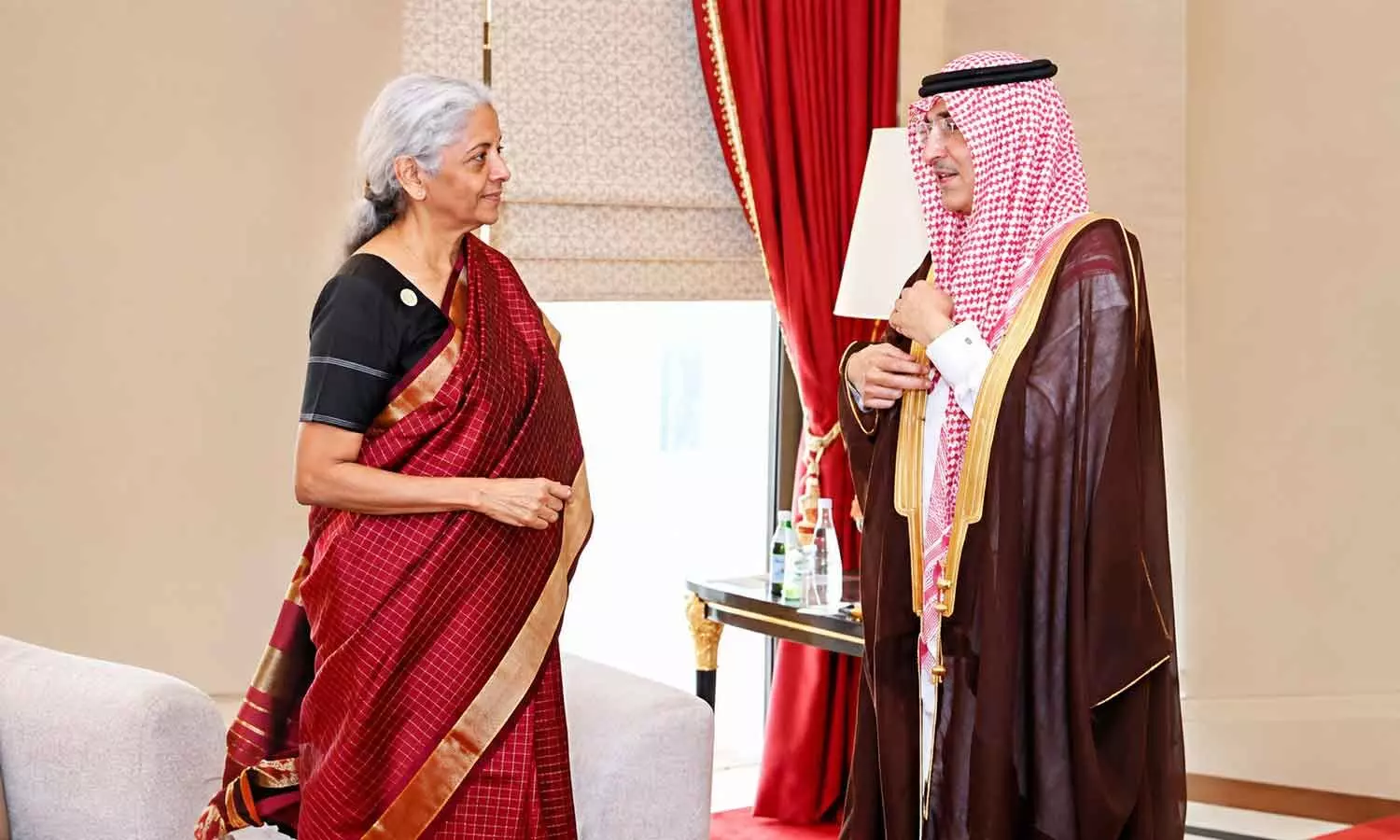 FM pushes investment ties with Saudi Arabia, Switzerland