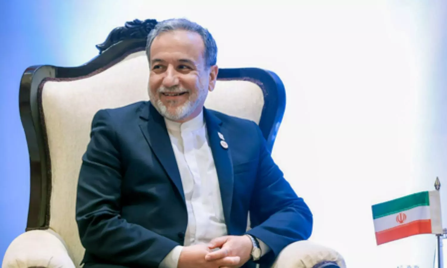 Irans FM renews Tehrans offer to help end Saudi-Yemen conflict Irans FM renews Tehrans offer to help end Saudi-Yemen conflict