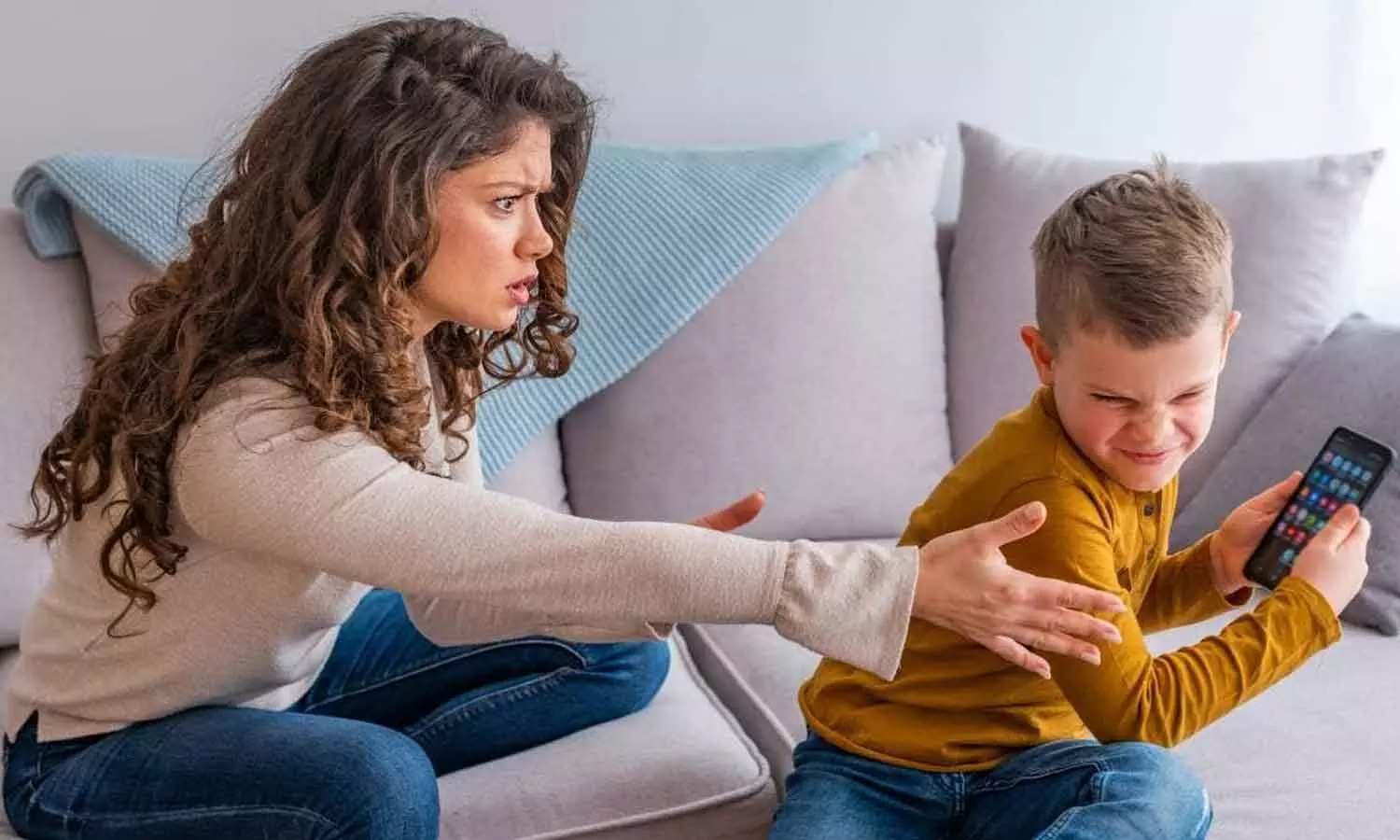 Screen time debate puts parents under pressure Screen time debate puts parents under pressure